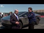 Elon Musk gives Benjamin Netanyahu tour of Tesla factory