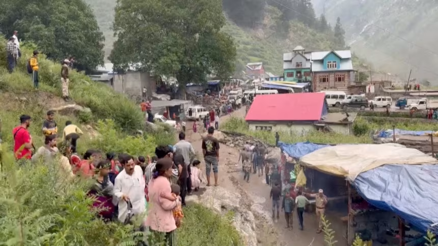 Sudden, heavy rain in Indian Kashmir leaves 46 dead, more than 200 missing