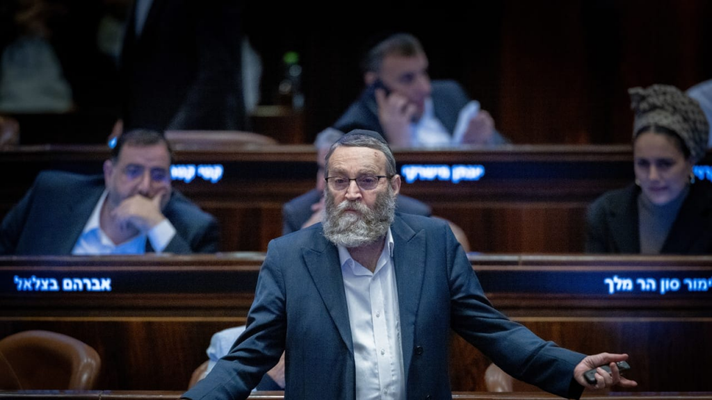 Gafni urges Shas to open Sephardi schools, party responds amid renewed discrimination debate