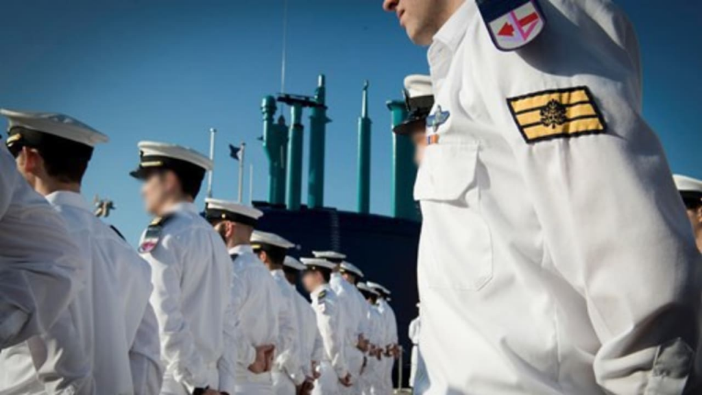 Israeli naval intelligence reduces Iranian threat to Strait of Hormuz