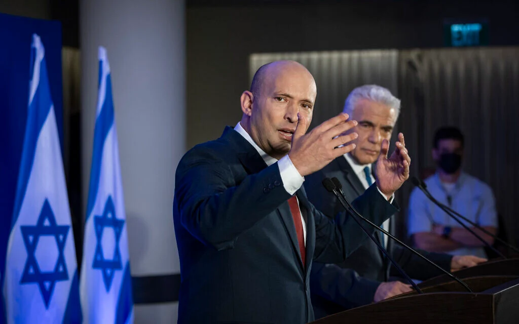 Launching joint slate, Bennett and Lapid promise ‘the era of division is over’